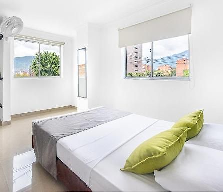 Hotel Park 6 麦德林 外观 照片