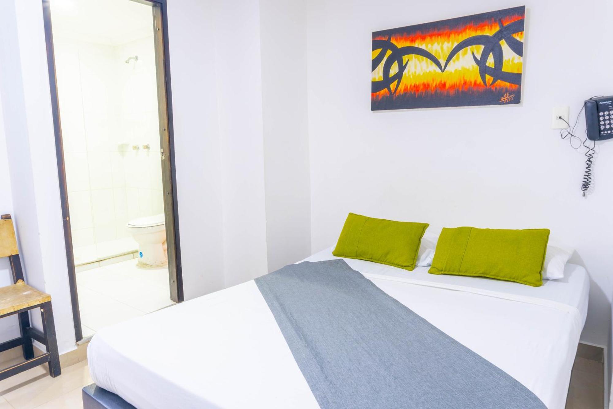 Hotel Park 6 麦德林 外观 照片